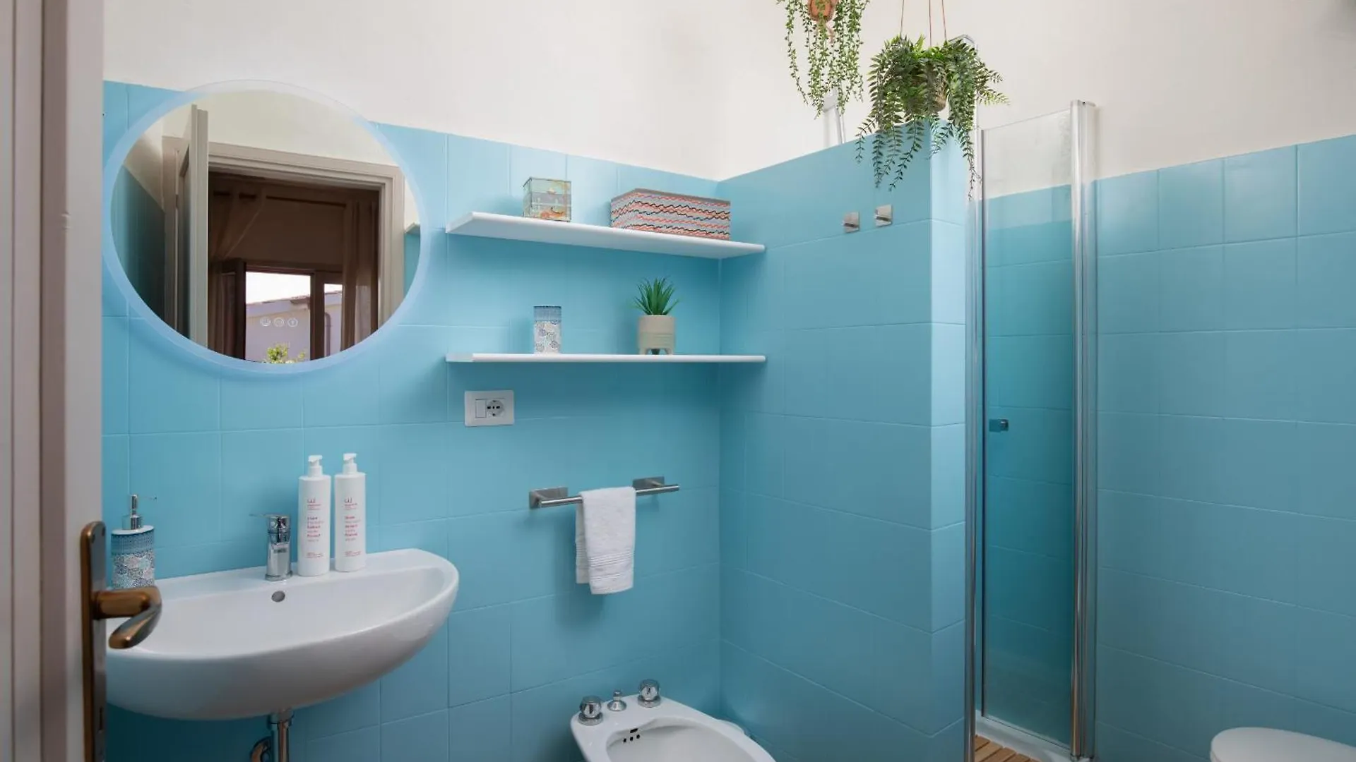 Mishti Blu Studio Al Mare By Wonderful Italy Όλμπια 0*,  Ιταλία